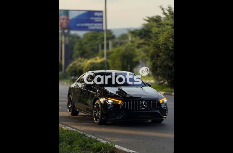 2020 Mercedes Benz CLA35 AMG - 3/7