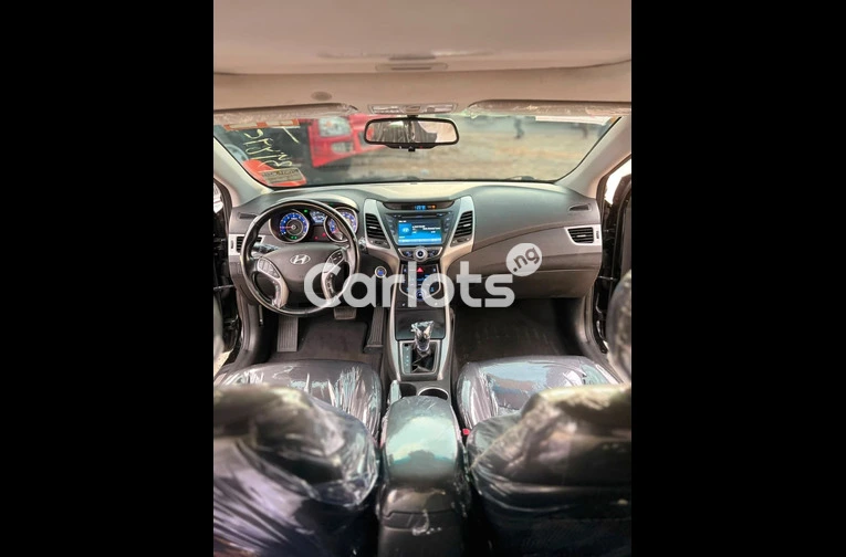 2014 HYUNDAI ELANTRA - 2/7