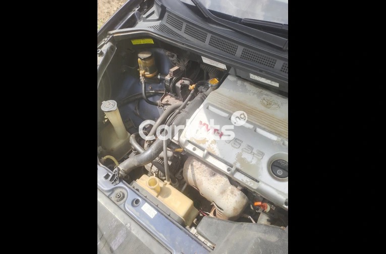 2006 Toyota Sienna XLE V6 engine - 5/7