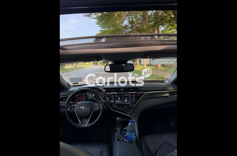 2018  Toyota Camry XSE Foreign Used - 5/7