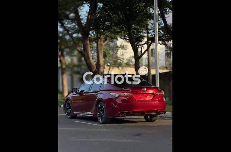 2018  Toyota Camry XSE Foreign Used for sale in Asokoro, FCT - thumbnail 7