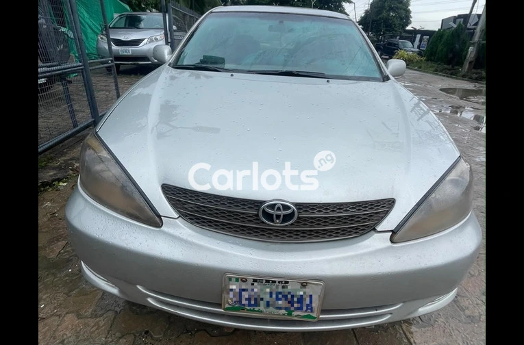Pure First Body 2003 Toyota Camry LE V4 - 6/7