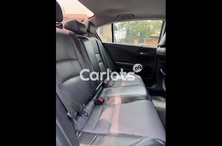 2017 HONDA ACCORD EXL - 2/7