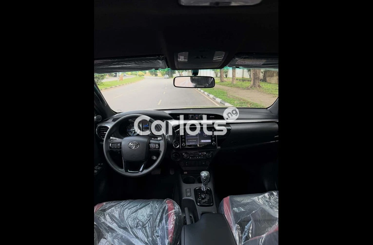 2025 TOYOTA HILUX for sale in Asokoro, FCT - thumbnail 5