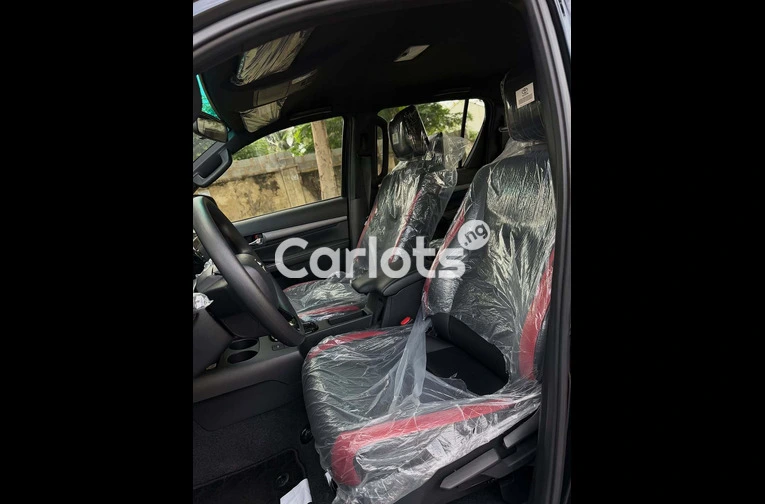 2025 TOYOTA HILUX for sale in Asokoro, FCT - photo 6 of 7