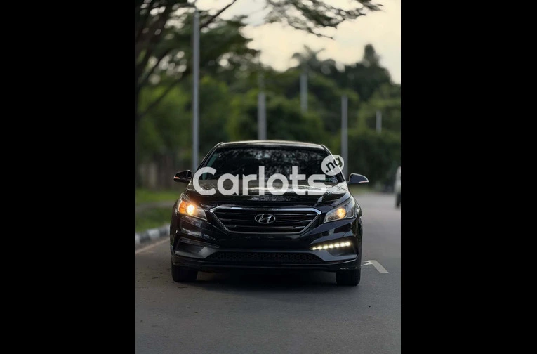 2015 HYUNDAI SONATA SPORT - 2/7