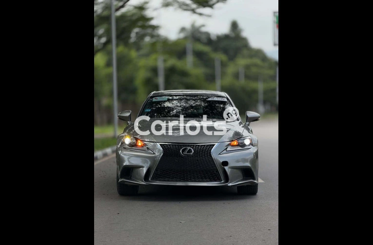 2015 Lexus IS250 - 2/7