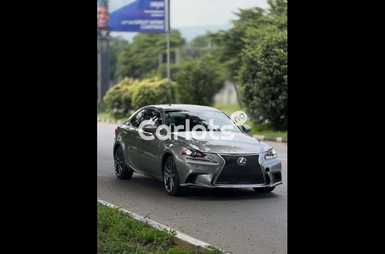 2015 Lexus IS250 for sale in Asokoro, FCT - photo 3 of 7
