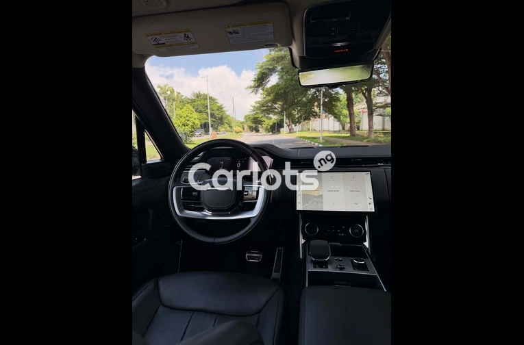 2024 RANGE ROVER VOGUE AUTOBIOGRAPHY - 4/7