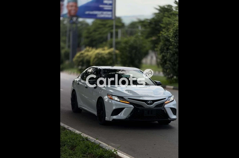 2020 Toyota Camry XSE Foreign Used for sale in Asokoro, FCT - photo 3 of 7