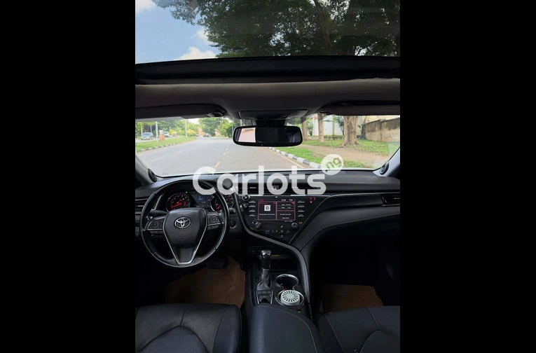 2020 Toyota Camry XSE Foreign Used - 5/7
