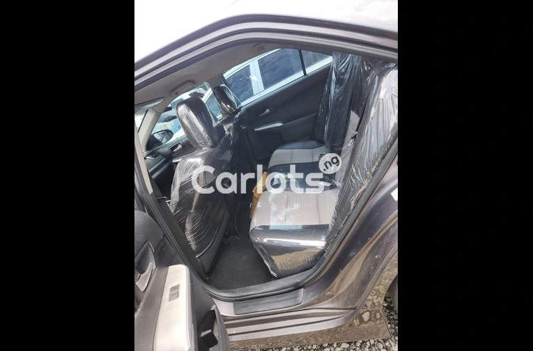 Negotiable - 3/6
