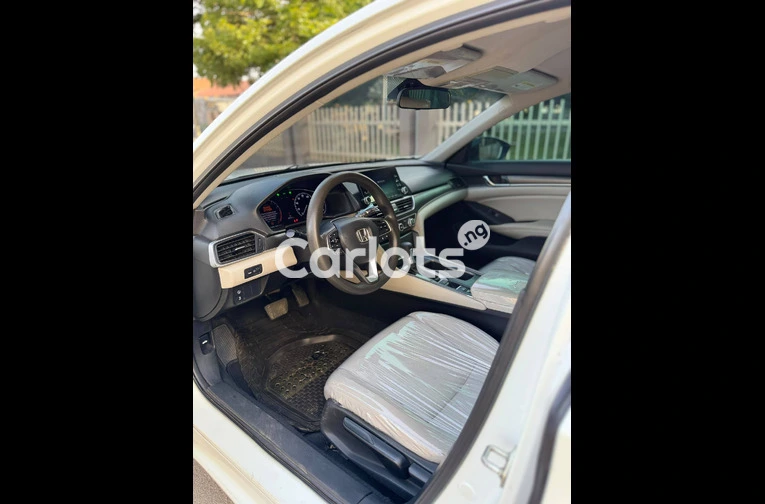 FEW MONTHS USED 2019 HONDA ACCORD SPORT - 6/7