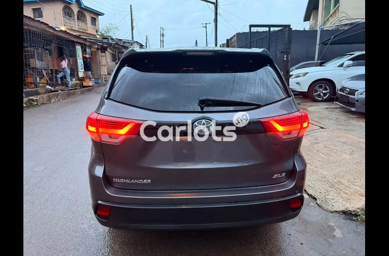 Briefly Registered 2019 Toyota Highlander XLE - 7/7