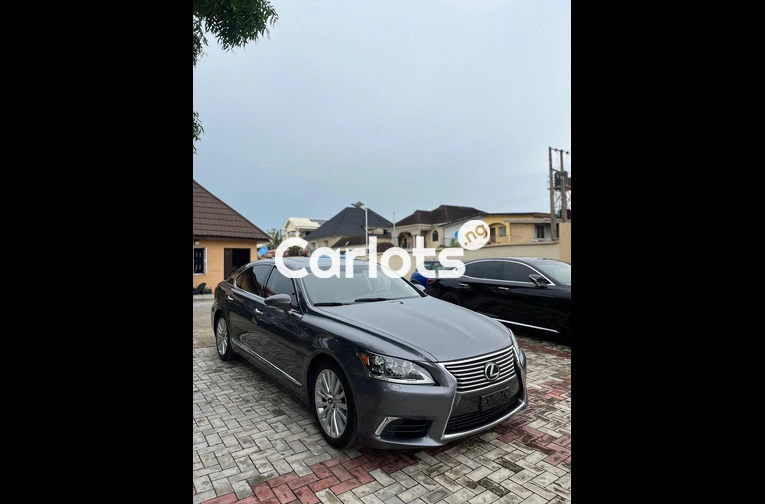 2016 Lexus LS 460 AWD - 1/7