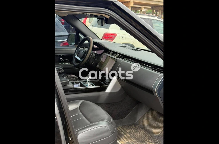 2025 Range Rover Vogue P530 - 7/7