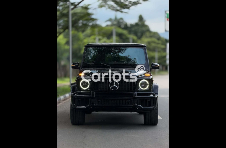 Brand New 2025 Mercedes Benz G63 AMG - 2/7
