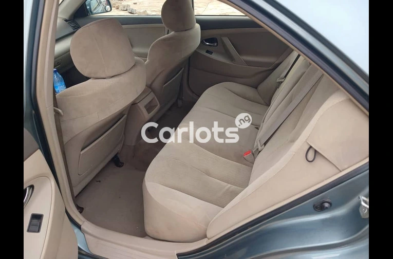 Camry - 6/7