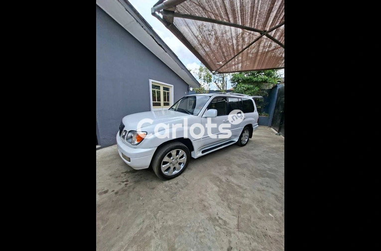 Lexus LX570 2001 for sale in Gbagada, Lagos - thumbnail 2
