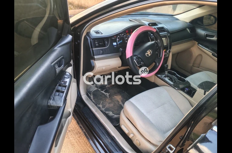 Belgium Toyota Camry 2013 for sale in Abuja, FCT - photo 3 of 5
