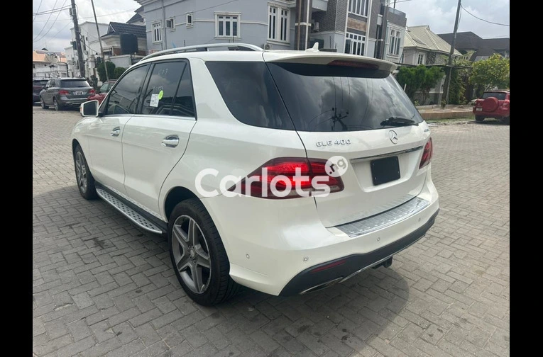 Foreign Used 2016 Mercedes Benz GLE400 4Matic Full Option - 5/7