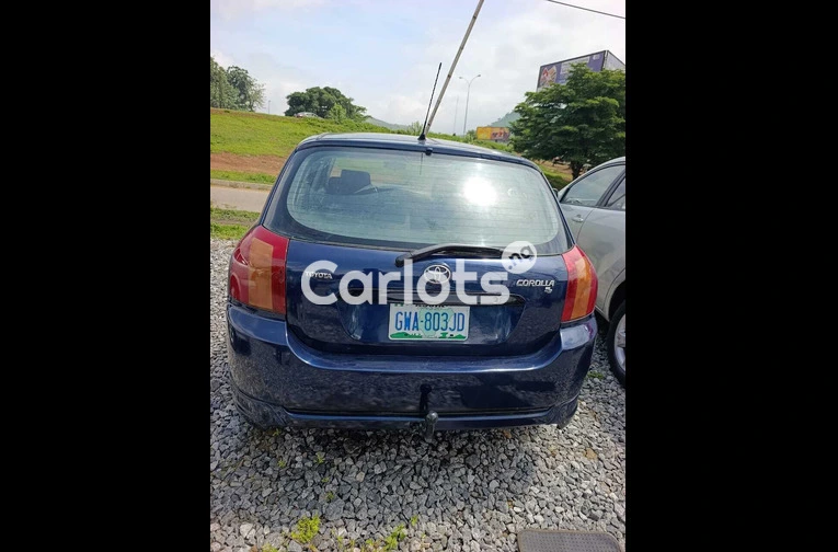 Toyota Corolla (Obama) 2005 - 2/5