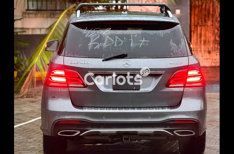 Foreign Used 2018 Mercedes Benz GLE400 4MATIC Full Option - 7/7