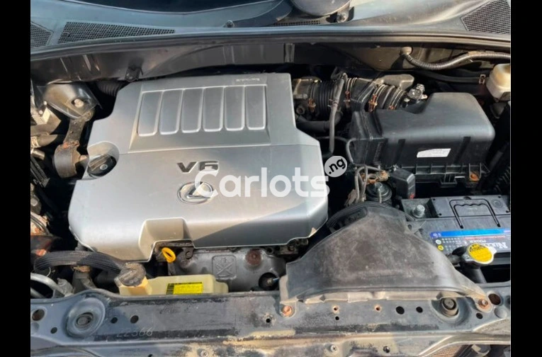 Clean Foreign used Lexus RX350 2008 model - 2/6