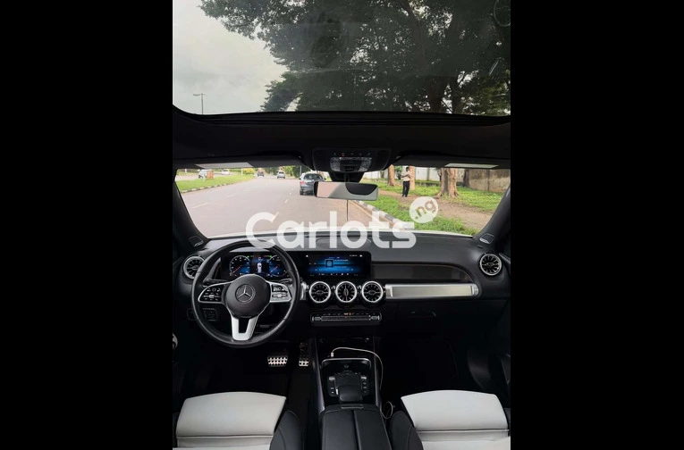 Urgent Sale: Mercedes Benz GLB250 for sale in Asokoro, FCT - photo 5 of 7