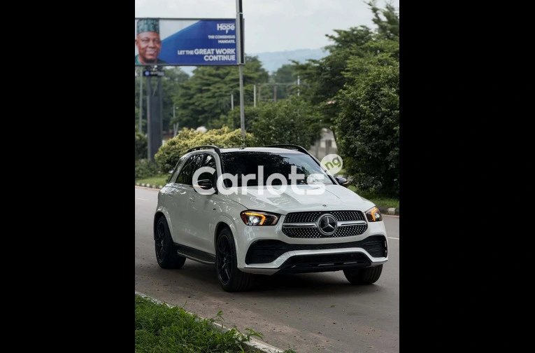 2023 Mercedes Benz GLE53 AMG - 3/7