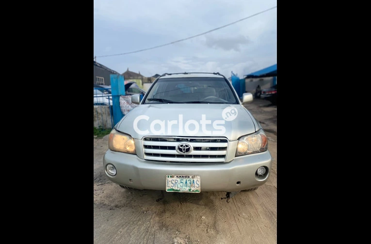 Clean Registered 2006 Toyota Highlander V6 4WD