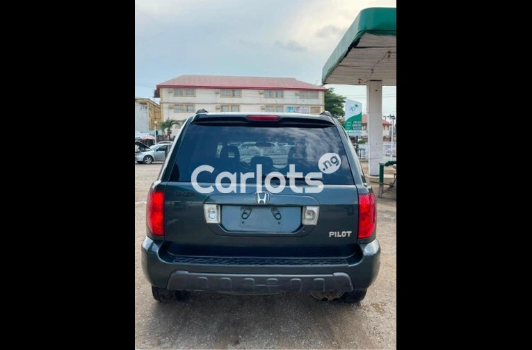 Cheap Honda Pilot 2004 Model for sale in Lagos - photo 6 of 7