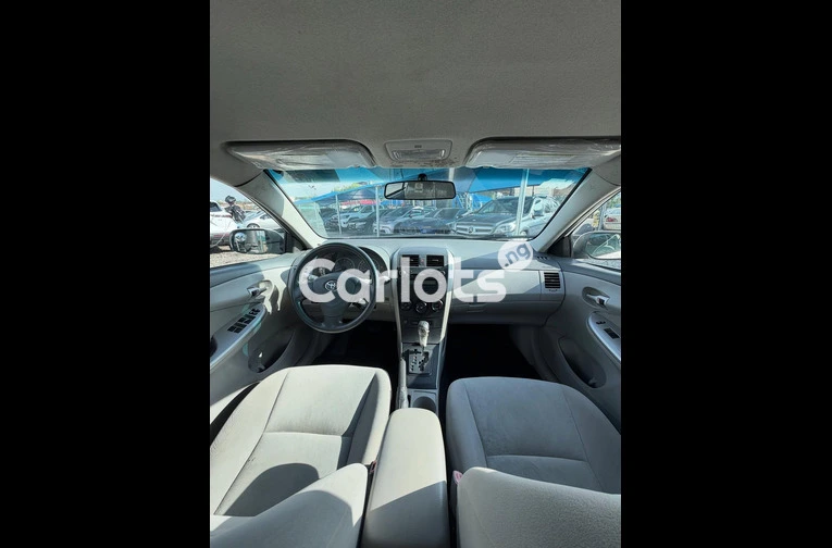 Foreign Used 2009 Toyota Corolla - 2/7
