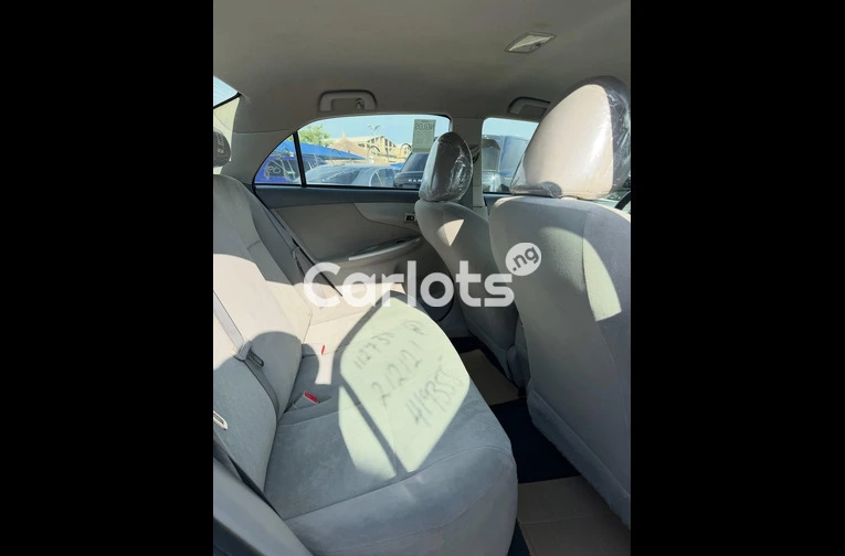 Foreign Used 2009 Toyota Corolla - 4/7