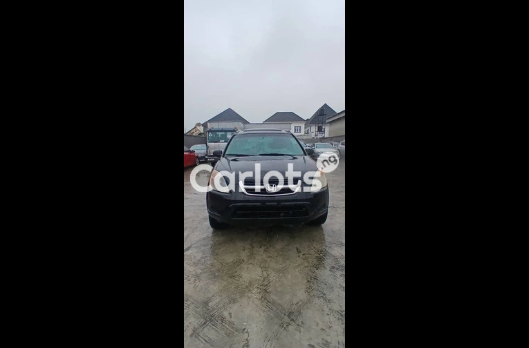 Clean Registered 2004 Honda CR-V for sale in Ajah, Lagos - photo 1 of 7