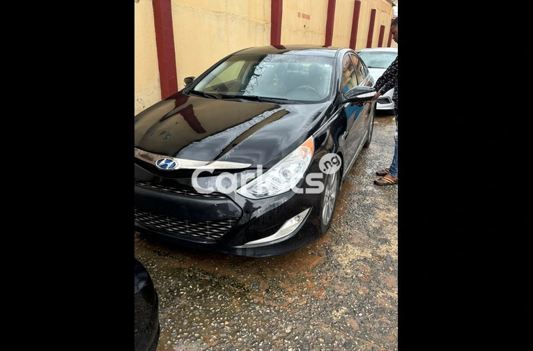 Foreign Used 2014 Hyundai Sonata Hybrid - 5/7