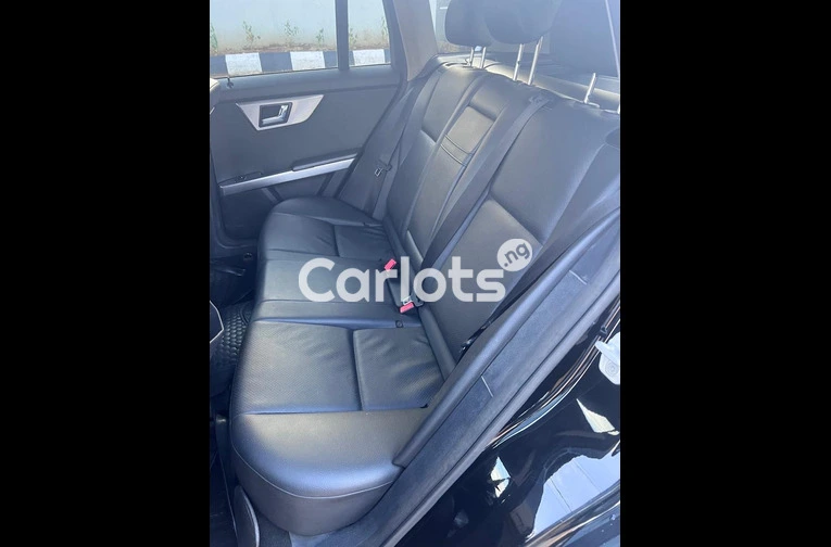 TOKUNBO 2009 Mercedes Benz GLK350 4MATIC for sale in Alimosho, Lagos - thumbnail 3