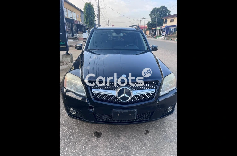 TOKUNBO 2009 Mercedes Benz GLK350 4MATIC - 7/7