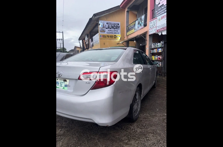 Clean Registered 2013 Toyota Camry LE - 5/7