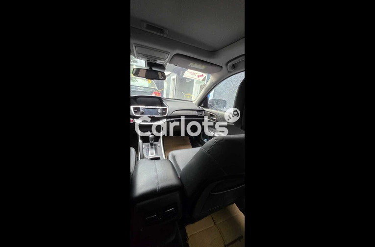 HONDA ACCORD EXL 2013 - 4/7