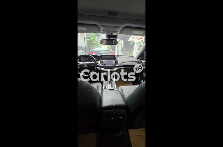 HONDA ACCORD EXL 2013 - 6/7