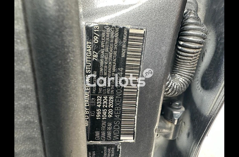 NIGERIAN USED 2013 MERCEDES BENZ CLA250 - 5/7