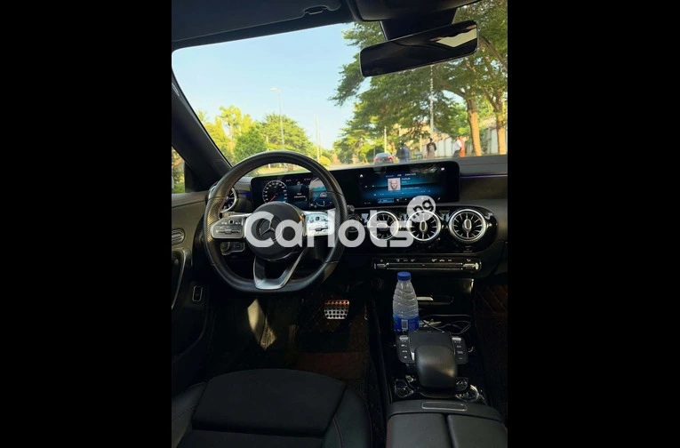 2021 Mercedes-Benz CLA250 - 4/7