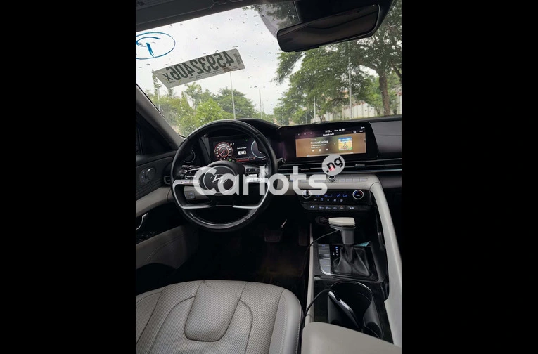 2021 HYUNDAI ELANTRA for sale in Asokoro, Abuja - thumbnail 4