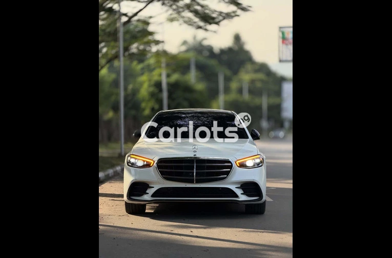 Used 2024 Mercedes Benz S500 - 2/7