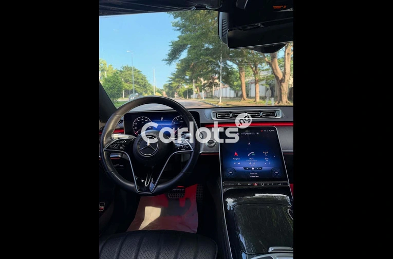 Used 2024 Mercedes Benz S500 - 4/7