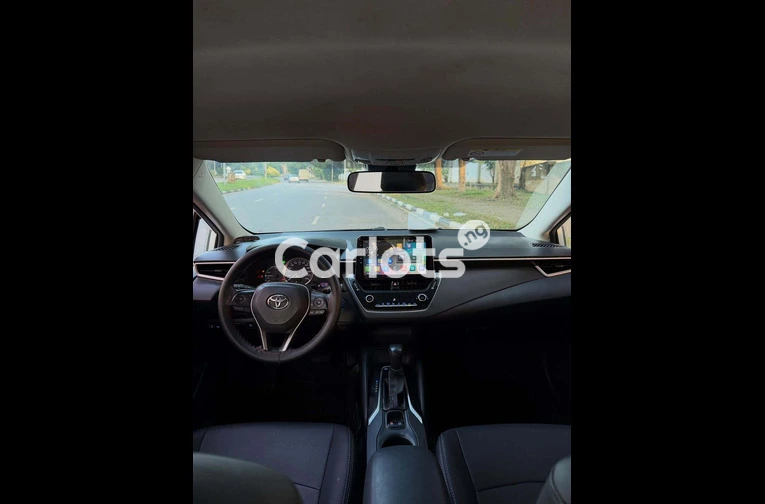 2020 TOYOTA COROLLA HYBRID - 5/7