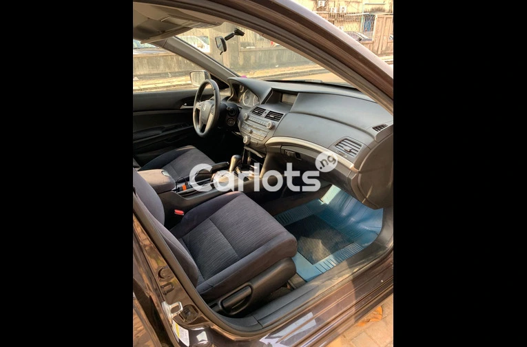 Tokunbo Honda Accord – Clean Condition, Full Option, Smooth Drive - 7/7