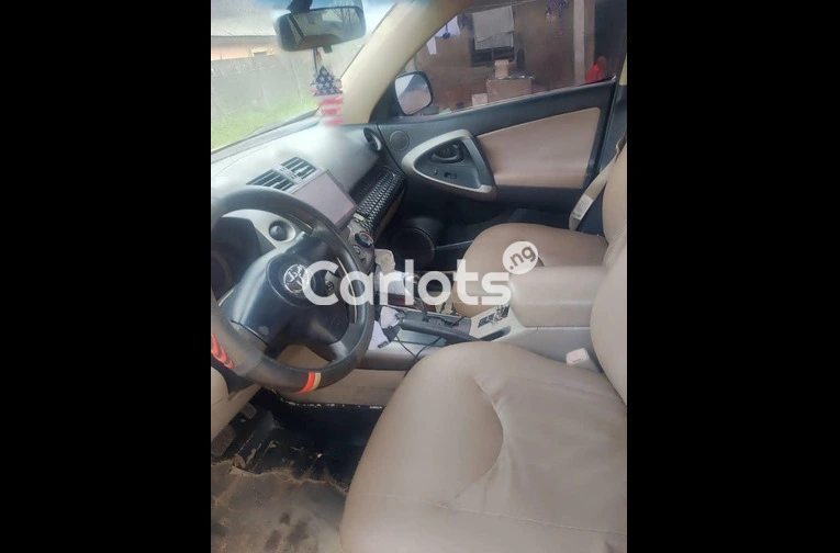 Clean Registered 2008 Toyota RAV4 4WD - 2/5