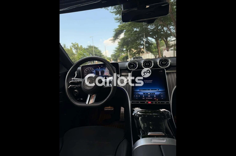 2023 Mercedes-Benz C300 for sale in Asokoro, FCT - photo 4 of 7